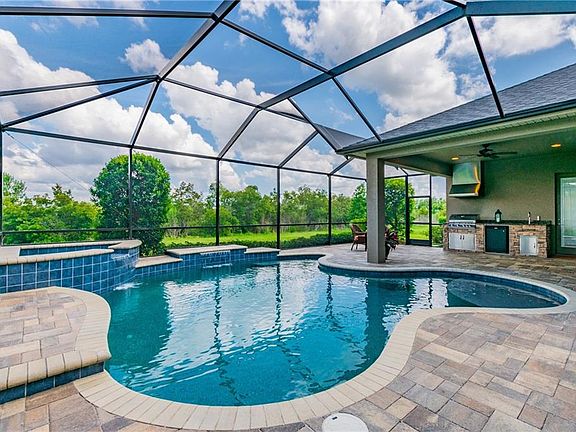 2nd image of 32521 Silvercreek Way