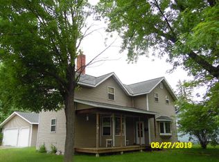 513 3rd St, Mosinee, WI 54455