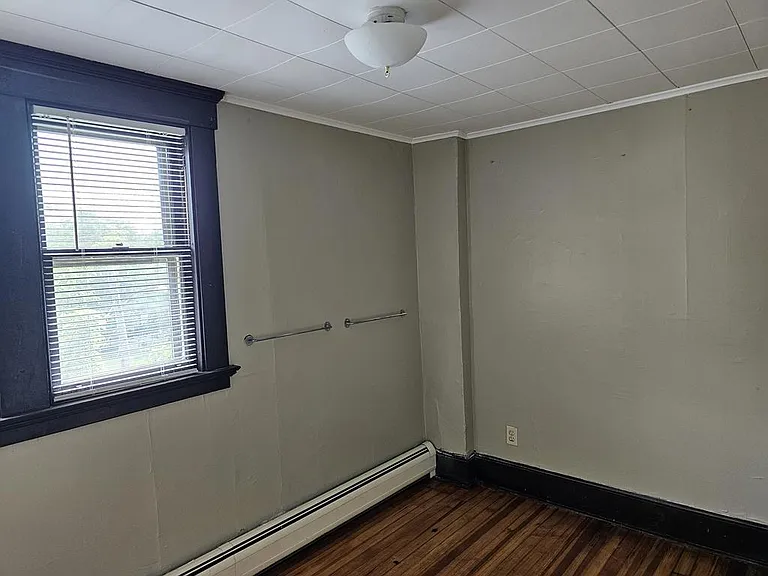 169 Winchester Ave #3 — Photo 6