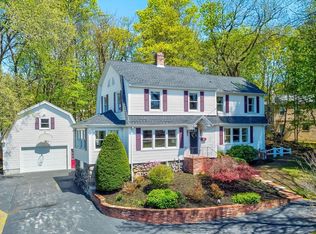 15 Hopkins St, Wakefield, MA 01880