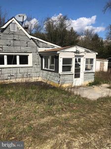 28 Mendes Ave, Pittsgrove, NJ, 08318