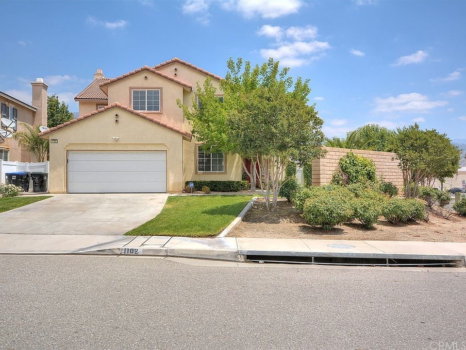 1st image of 1102 W Amberwood Ct