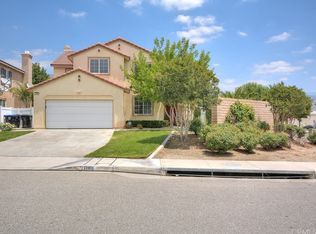 1102 W Amberwood Ct, San Bernardino, CA 92407
