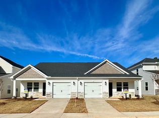 535 Winding Meadow Ln, Greenville, SC 29607