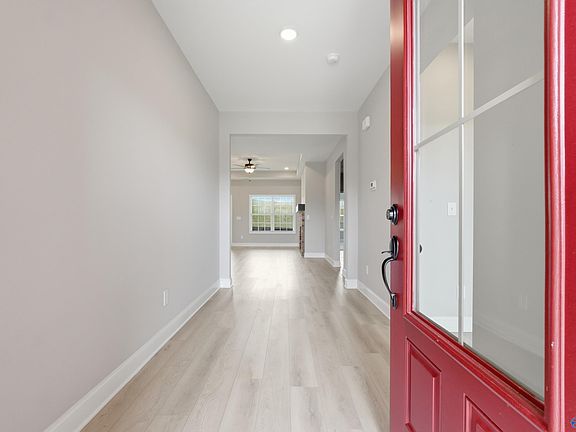 5th image of 29061 Crawfish Dr