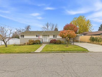 1002 King St, Grandview, WA, 98930