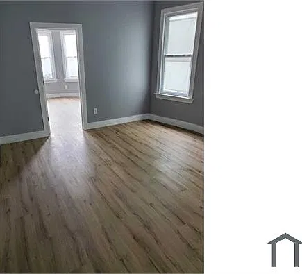 3 bed, $2,195 — Photo 2