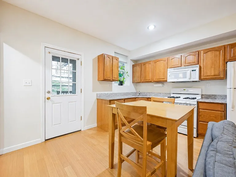 182A Christopher Columbus Dr #1 — Photo 4