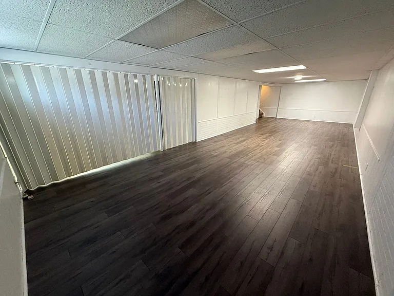 5360 Glencullen Way — Photo 28