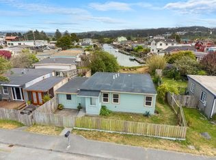1651 Buhne Dr, Eureka, CA 95503