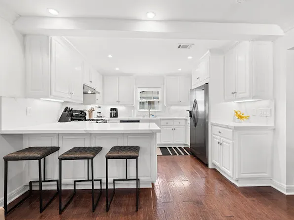 504 1/2 Avocado Ave, Corona Del Mar, CA 92625