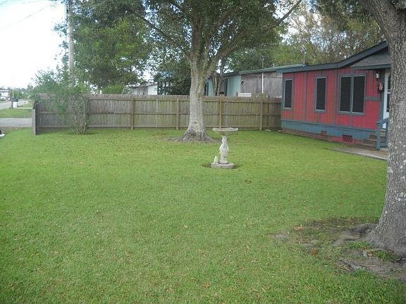 2nd image of 472 Karla Dr