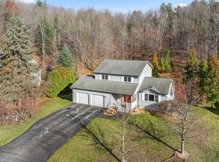 3616 Woodside Dr, Traverse City, MI 49684