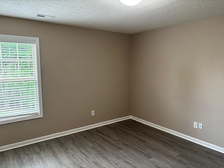 9702 Chetwood Ct — Photo 16