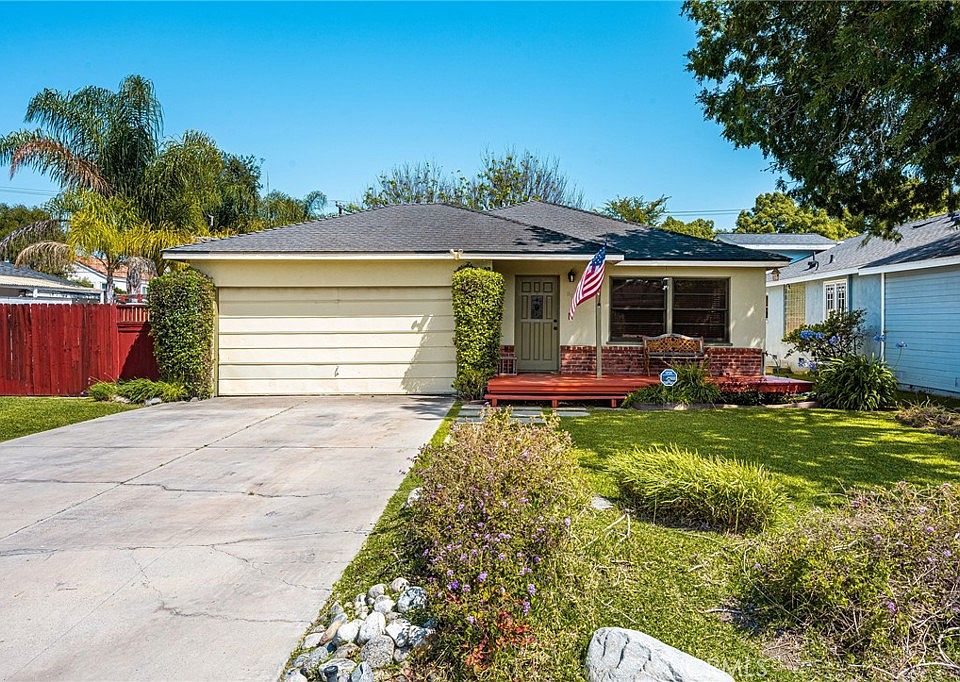 1st image of 20282 Bayview Ave