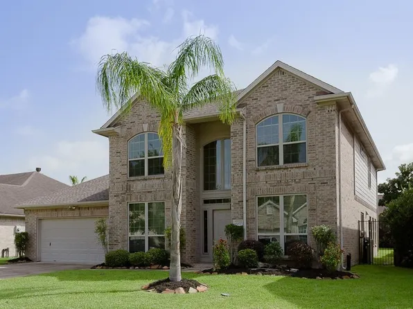 3327 Summerwood Ln, Pearland, TX 77584