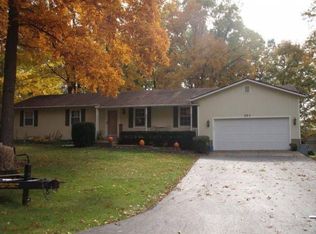 251 Greenbrier Rd, Sunbury, OH 43074