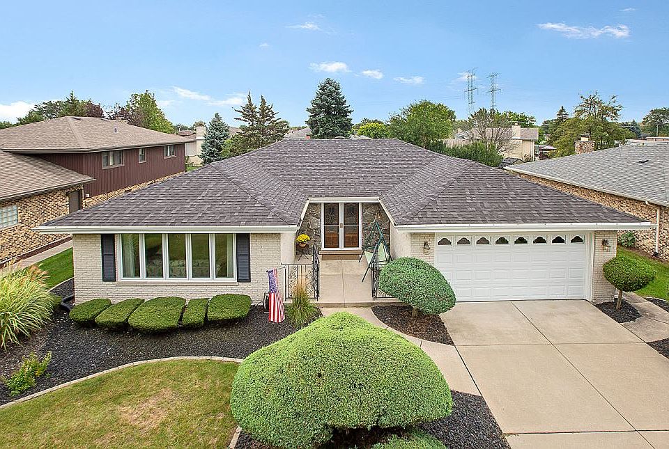 1st image of 7545 Hemlock Dr