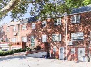 5833 Clearview Expy, Flushing, NY 11364