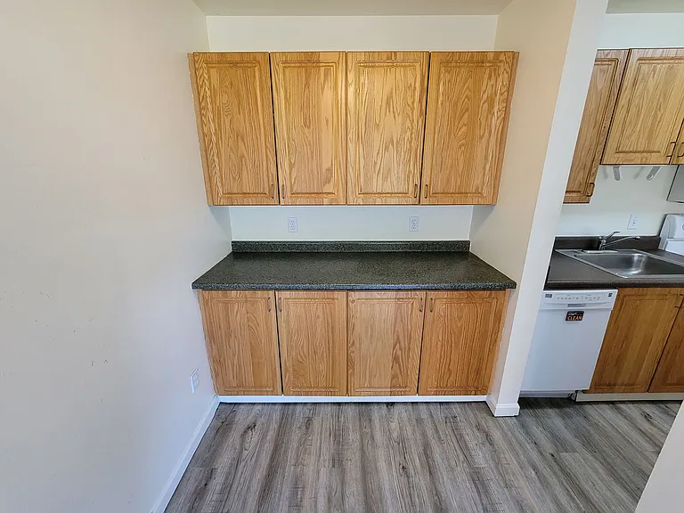Russell/Central Park in the Heart of Ballard — Photo 80