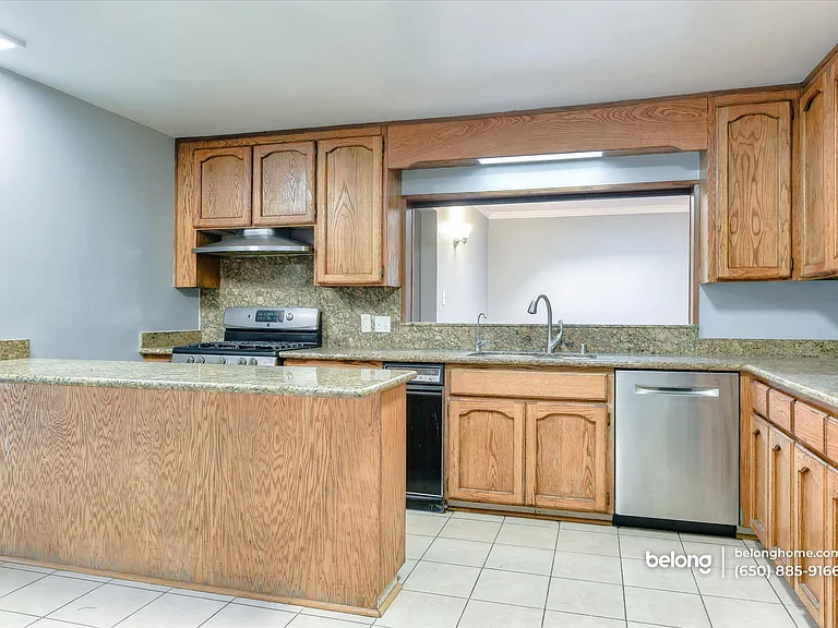 32 Iris Ln — Photo 13