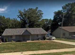 337 Lakeview Ave, Sheffield Lake, OH 44054