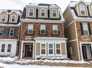 4 Euclid Ave BUILDING 38075-3, Willoughby, OH 44094