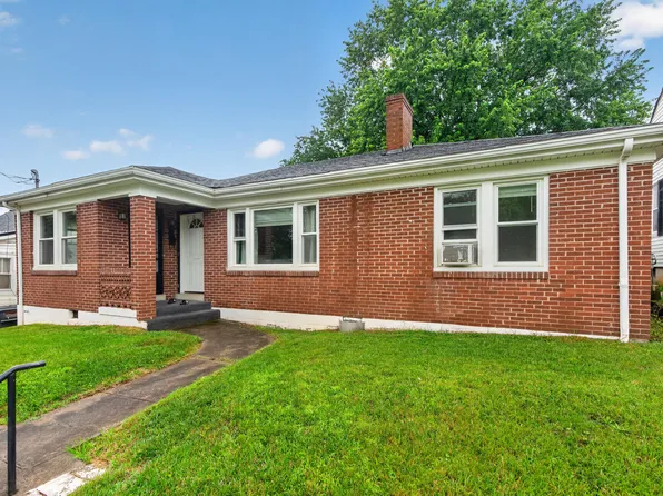 114 Estill St, Mount Sterling, KY 40353