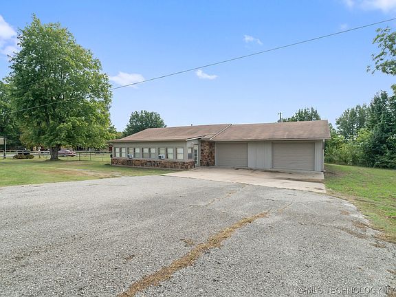2nd image of 16801 S Highway 66