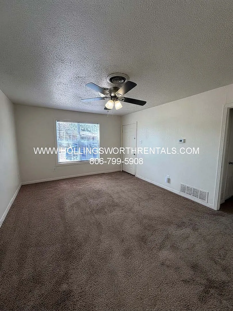 2 Bedroom 1 Bath House in Tech Terrace — Photo 3