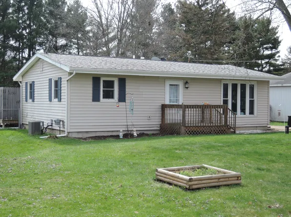 10581 Tomkinson Dr, Scotts, MI 49088