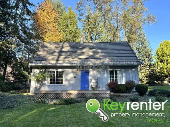 1051 Paiute Trl, Fox Island, WA 98333