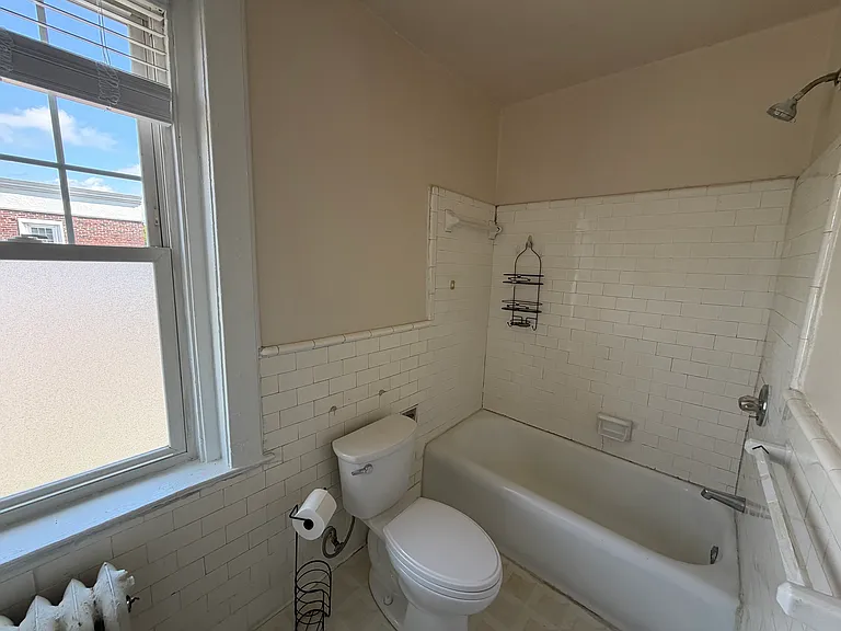 7100 Hampton Blvd #5A — Photo 10