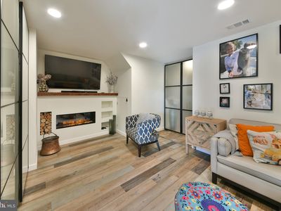 2864 E Bristol St, Philadelphia, PA, 19137