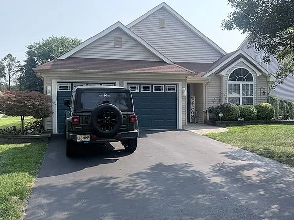 26 Ivy Hill Rd, Lakewood, NJ 08701