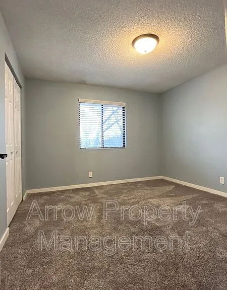 3405 Holdrege St #307 — Photo 12
