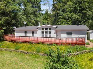 8765 Willowbrook Dr, Tillamook, OR 97141