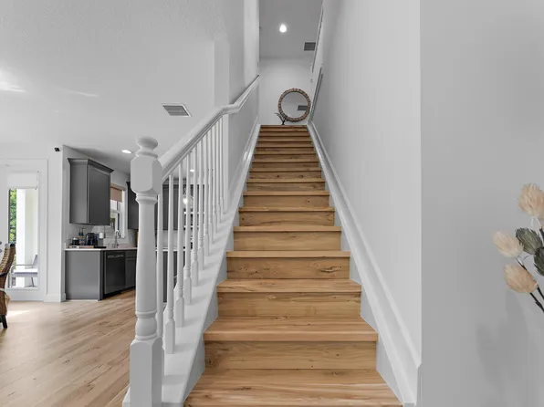 16300 Oakview Drive, Westlake, FL 33470