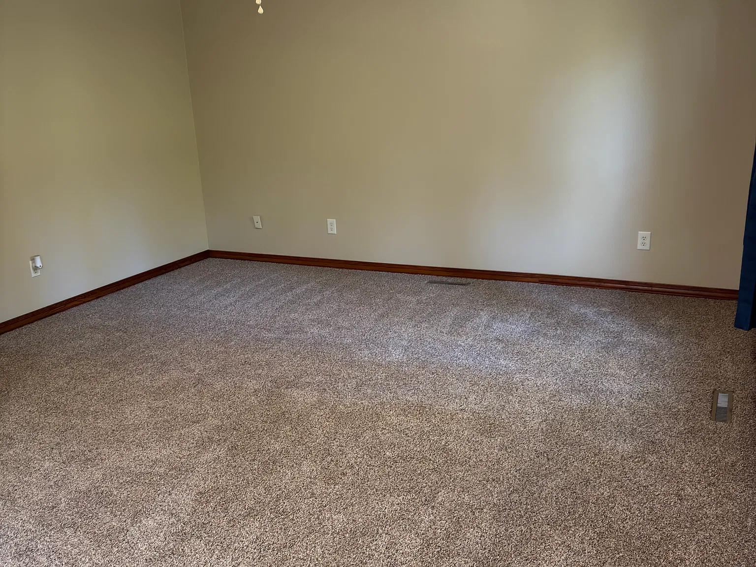 820 N Glenn Ave — Photo 4