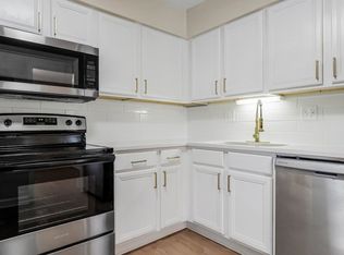 Villa Medici Apartments, Overland Park, KS 66207