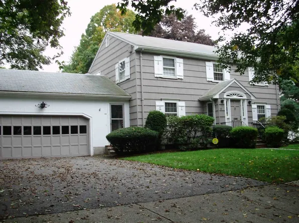 48 Lawmarissa Rd, Newton, MA 02468