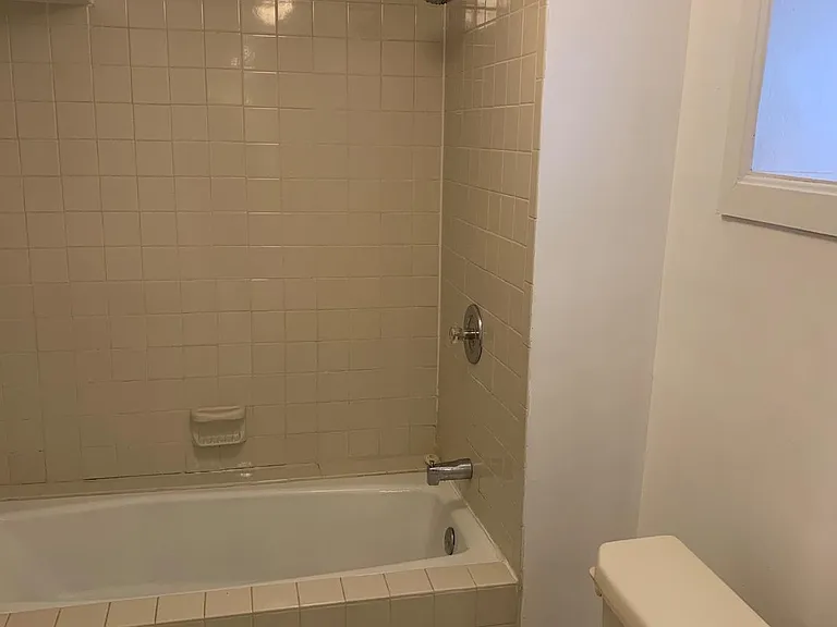 15 Seaton Pl NW #2 — Photo 6