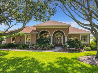 652 Hart Lake Dr, Winter Haven, FL 33884