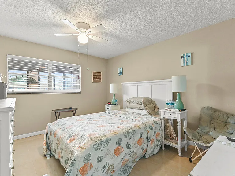 520 Monaco Park #K — Photo 9