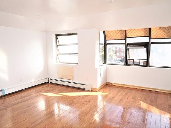 2nd image of 146-11 Beech Ave #2D