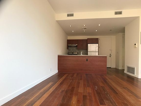 5th image of 115 Quincy St #3C