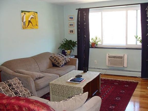 3rd image of 205 Kent St APT 18