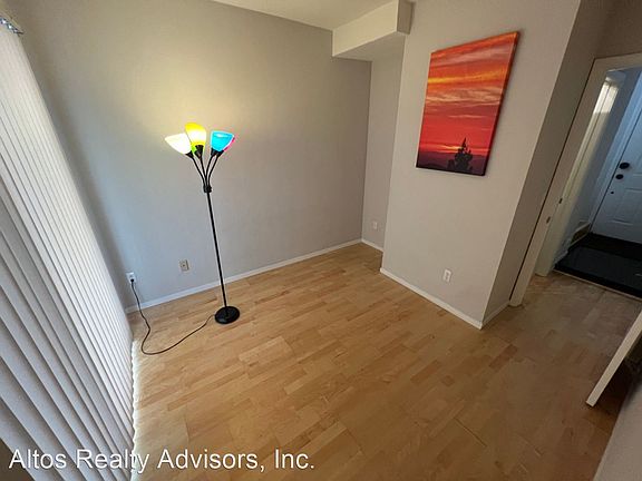 2nd image of 979 Pinto Palm Ter APT 27