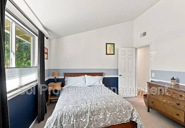 140 Spaten Way — Photo 15