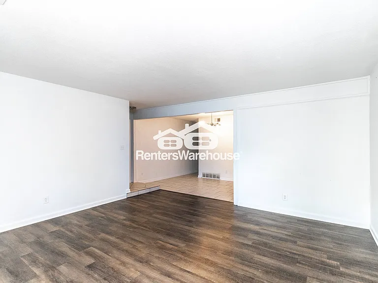 4524 Holly St #22 — Photo 19
